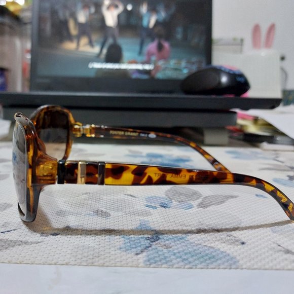 Foster Grant Leopard Print Cat 2 Sunglasses - Picture 5 of 9